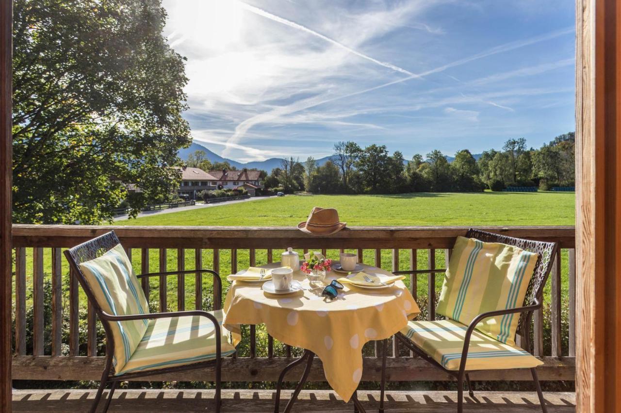 Alpen Chalet Alte Talstation 렌그레스 외부 사진