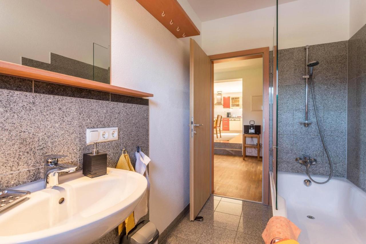 Alpen Chalet Alte Talstation 렌그레스 외부 사진